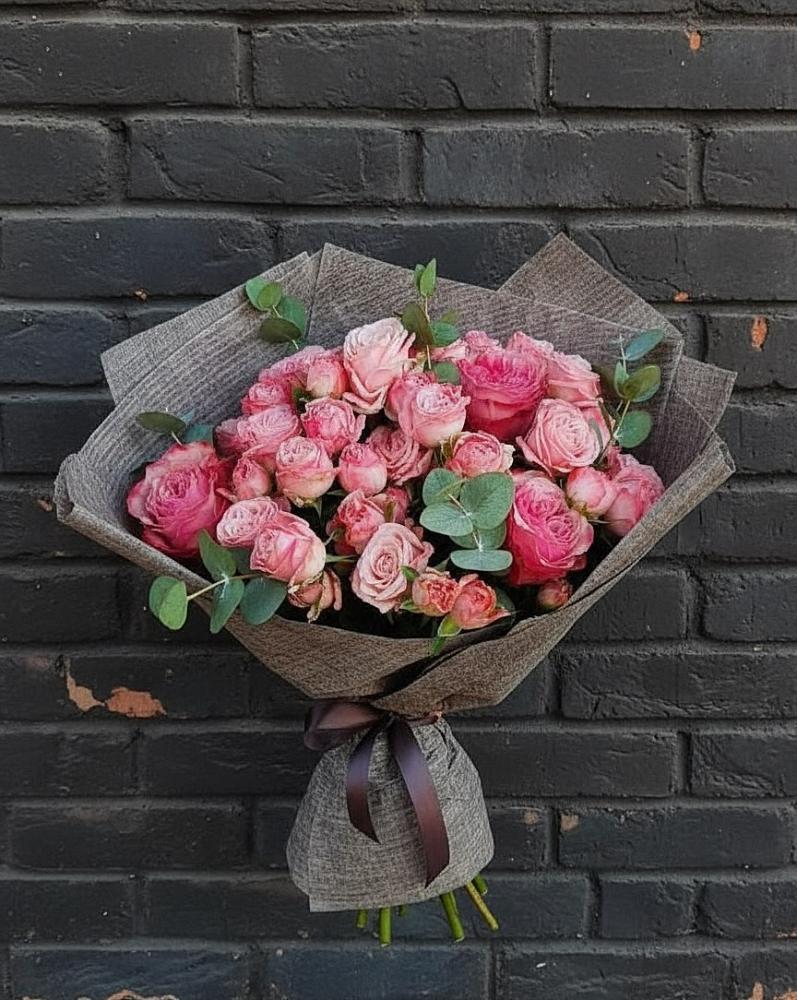 Букет цветов из: Розы в Бесскорбной