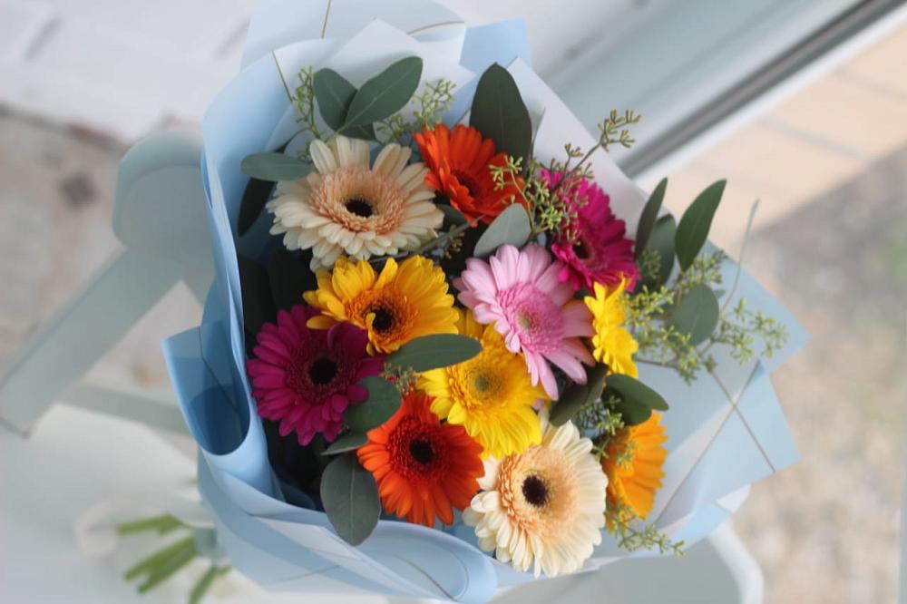 Букет цветов из: Герберы в Бесскорбной