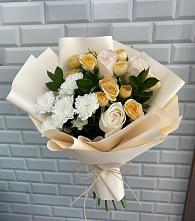 Букет цветов из:  Розы и Хризантемы в Бесскорбной