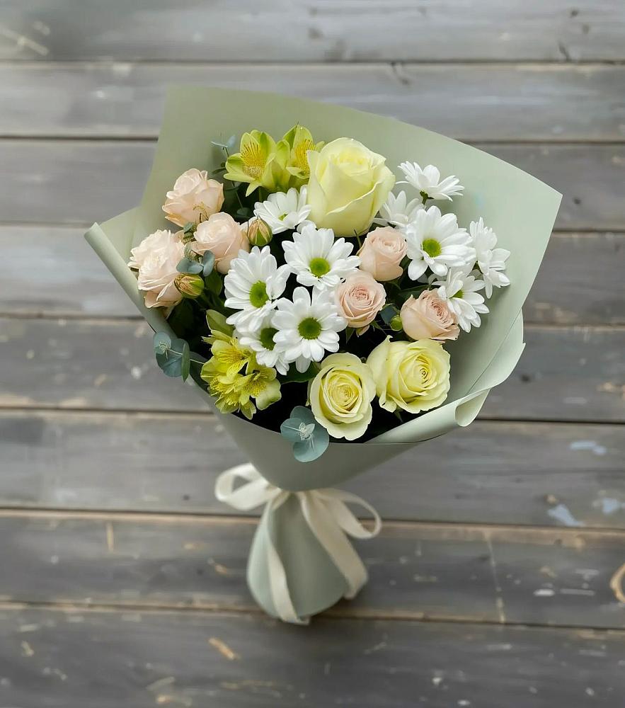 Букет цветов из: Альстромерии, Розы и Хризантемы в Бесскорбной