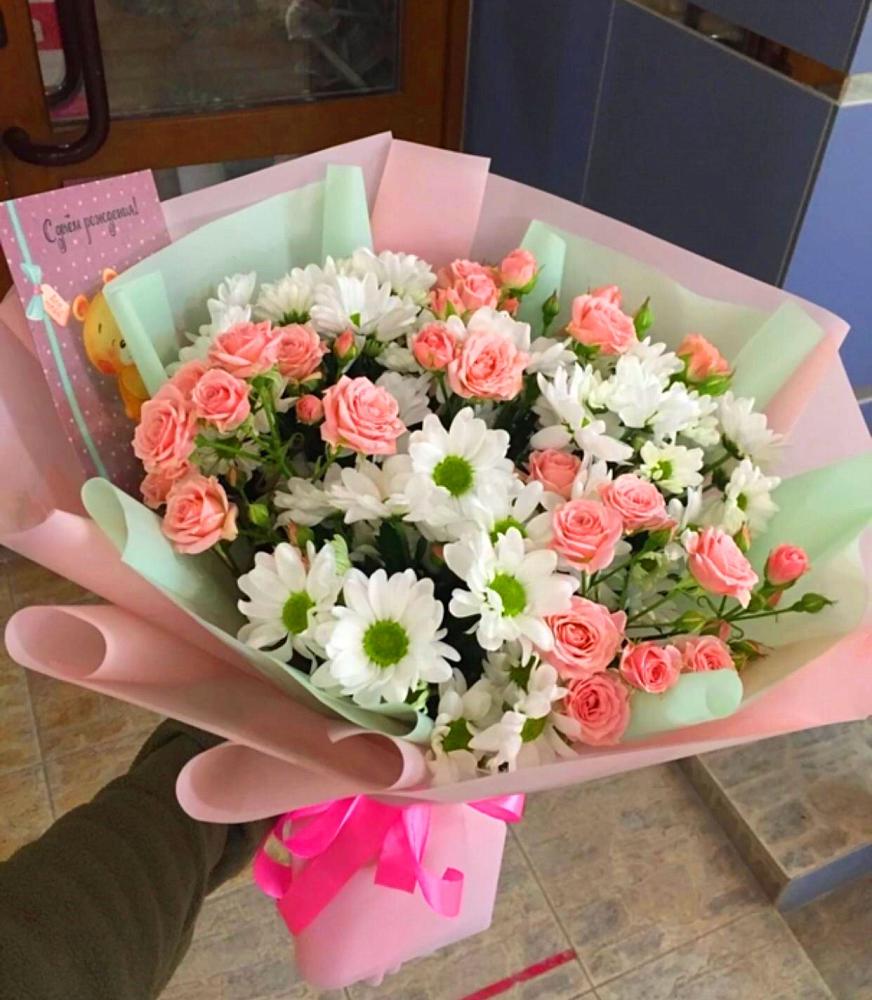 Букет цветов из: Розы и Хризантемы в Бесскорбной