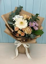 Букет цветов из:  Герберы и Хризантемы в Бесскорбной