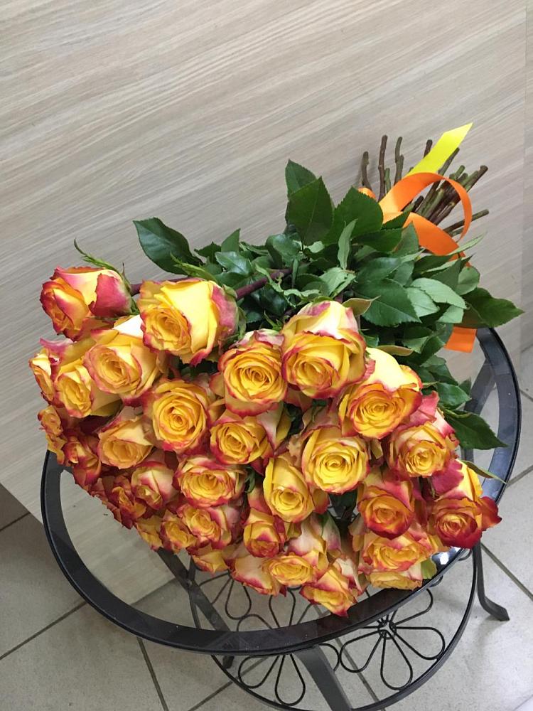 Букет Желтые розы в Бесскорбной