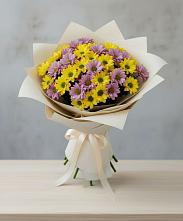 Букет цветов из:  Хризантемы #REPLACE_PRED# Бесскорбной