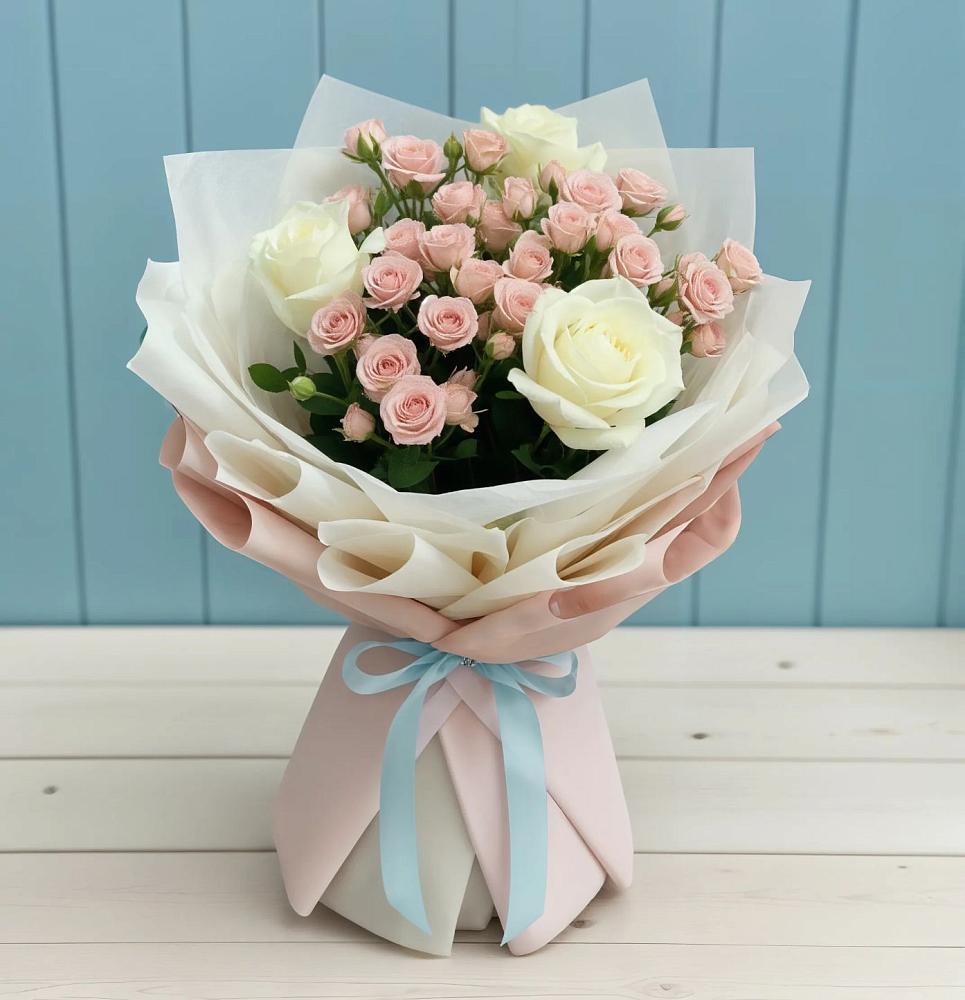 Букет цветов из: Розы в Бесскорбной