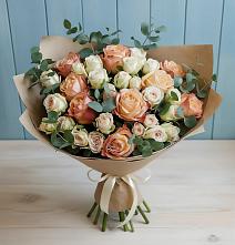 Букет цветов из:  Альстромерии и Розы #REPLACE_PRED# Бесскорбной